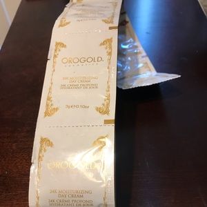 12 sample packets of orogold day cream 24k